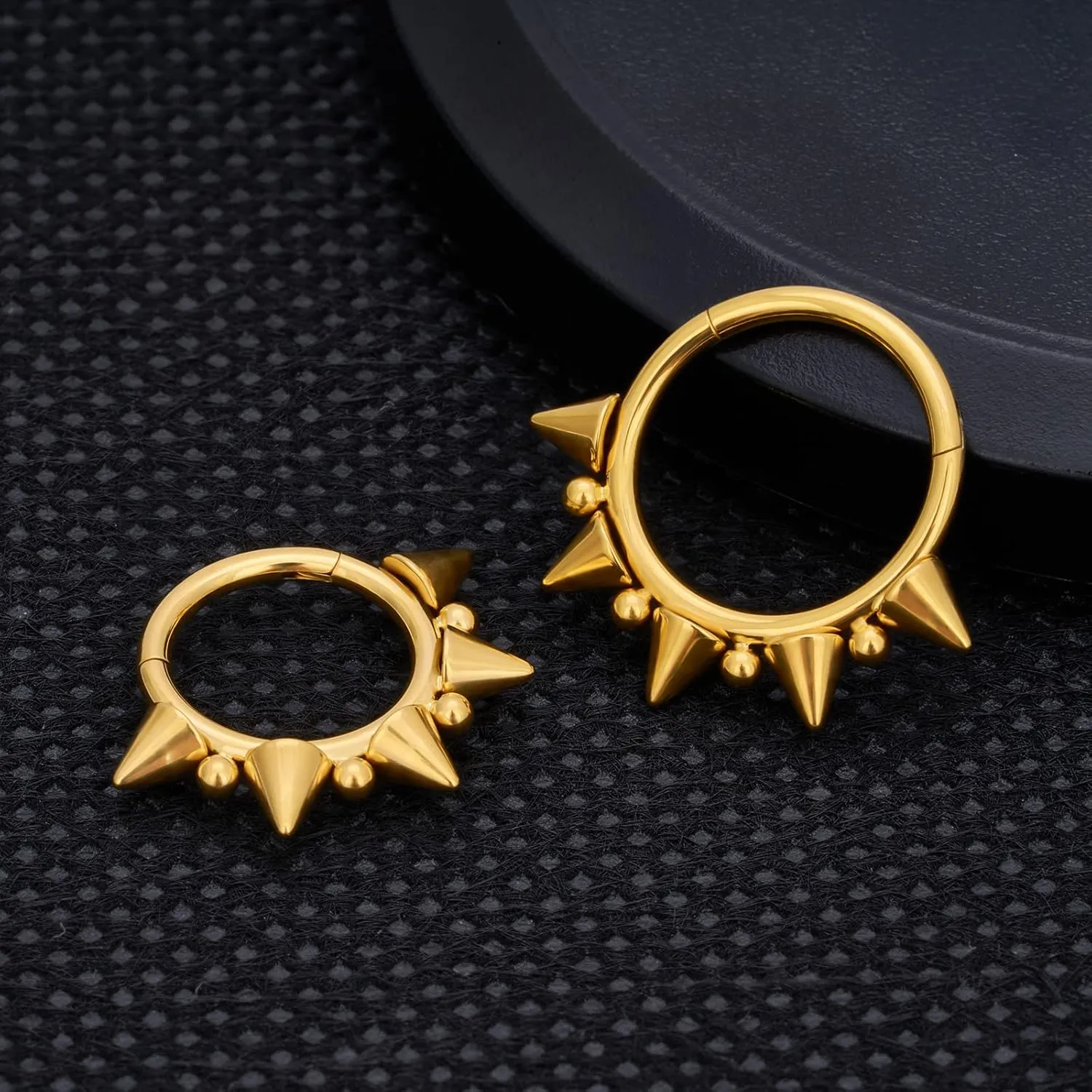 14G 16G Septum Jewelry G23 Titanium Septum Rings Spiked Cartilage Helix Earrings Hinged Segment Seamless Clicker Nose Rings Daith Piercing Jewelry