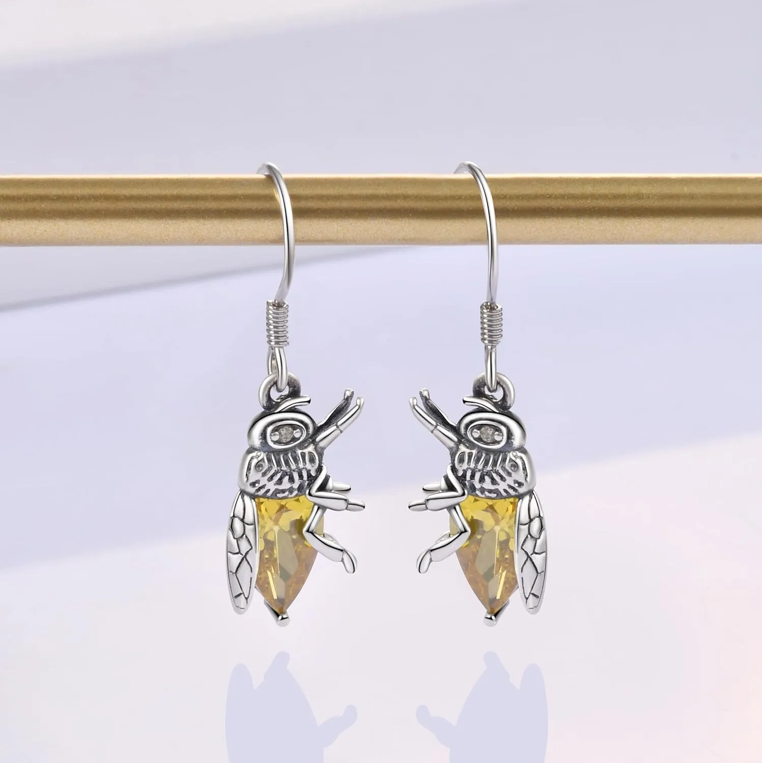 CHIC & ARTSY Bee Dangle Earrings 925 Sterling Silver Bee Earrings Queen Crystal Honey Bee Earrings Jewelry for Women