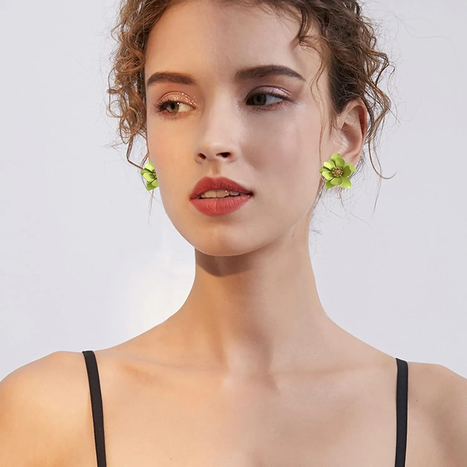 Chic Cute Boho Matte Flower Statement Stud Earrings with Gold Flower Bud for Women Sister Mom Lover and Friends