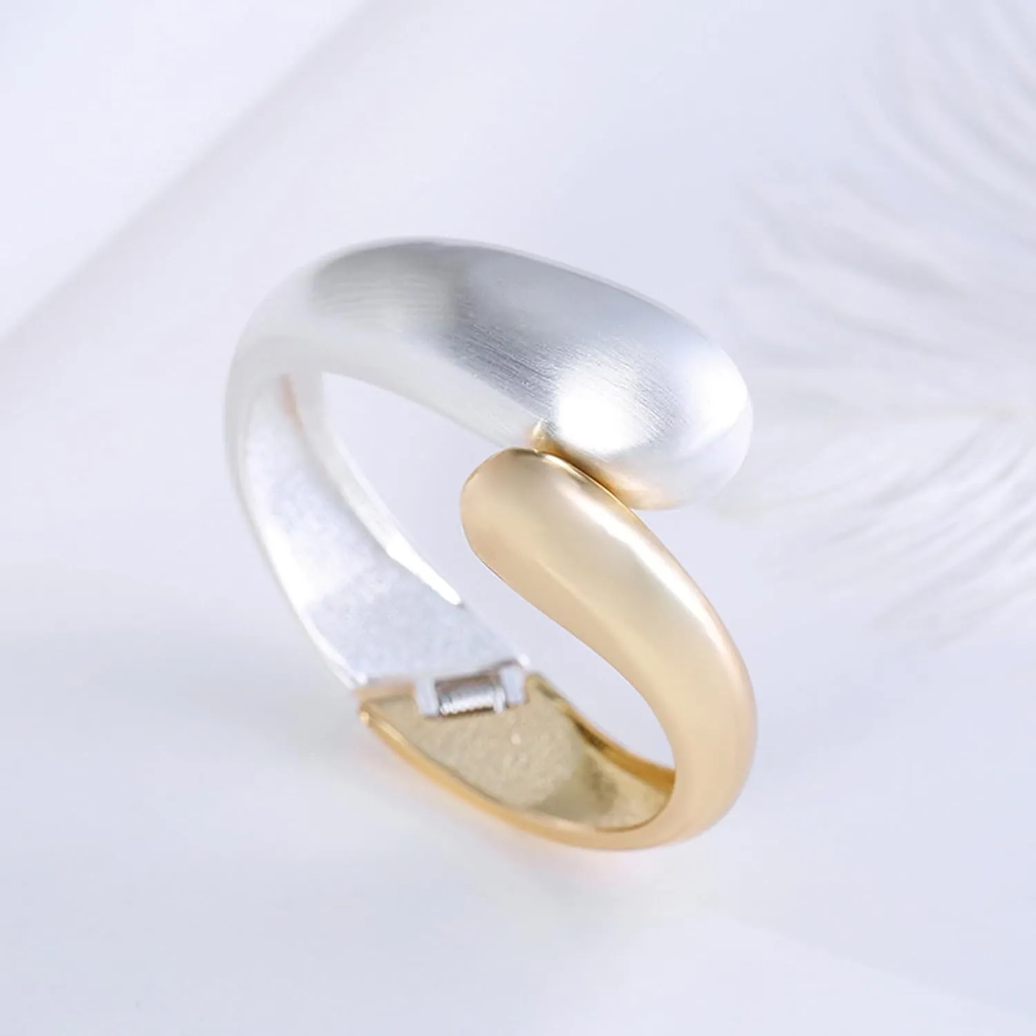 choice of all Gold Bangles for Women Chunky Gold Cuff Bracelet Gold Bracelets Non Tarnish for Women Trendy Jewelry Gifts