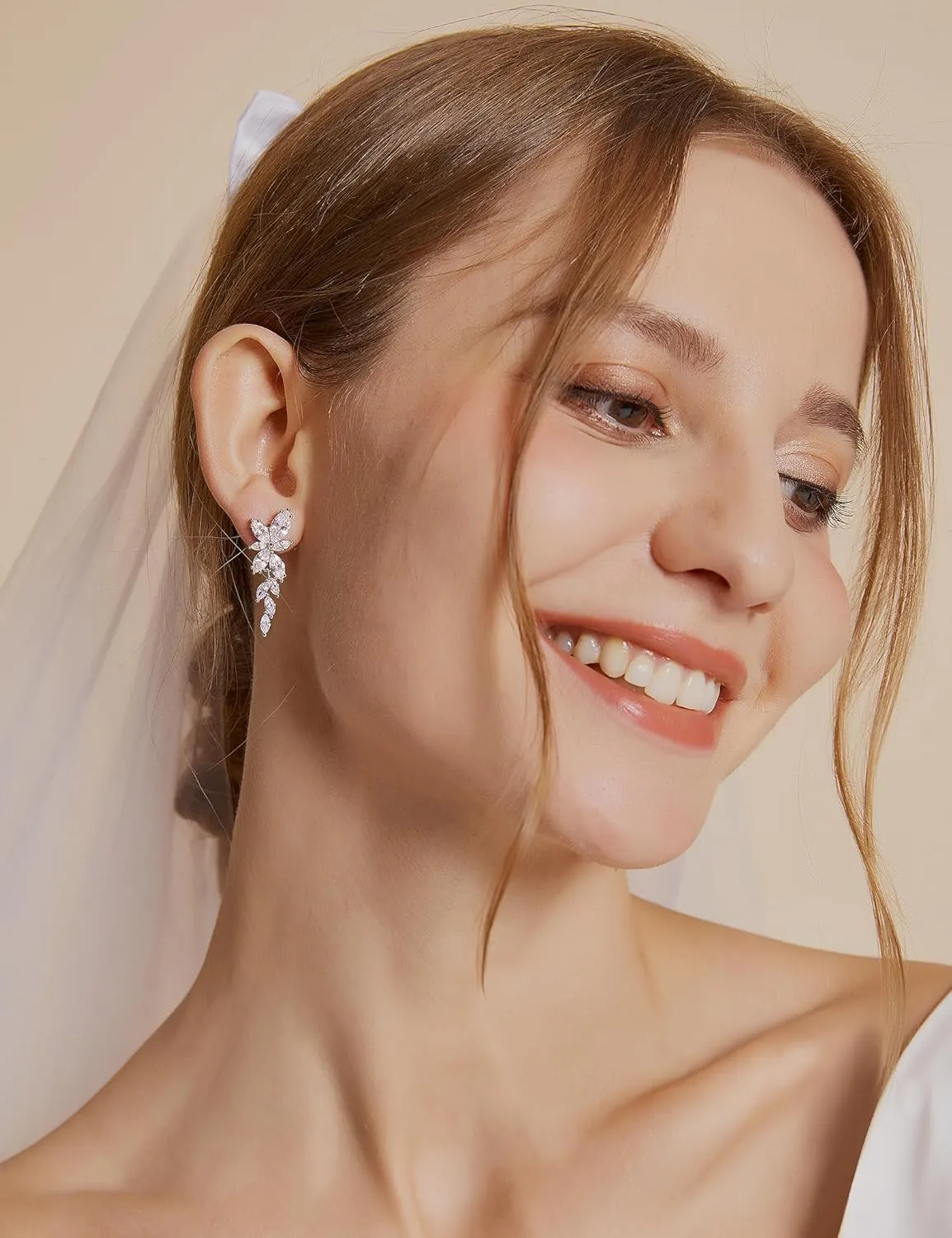 EAMTI Silver Dangle Earrings for Women Cubic Zirconia Marquise Bridal Wedding Earrings 925 Sterling Silver Post Engagement Earring