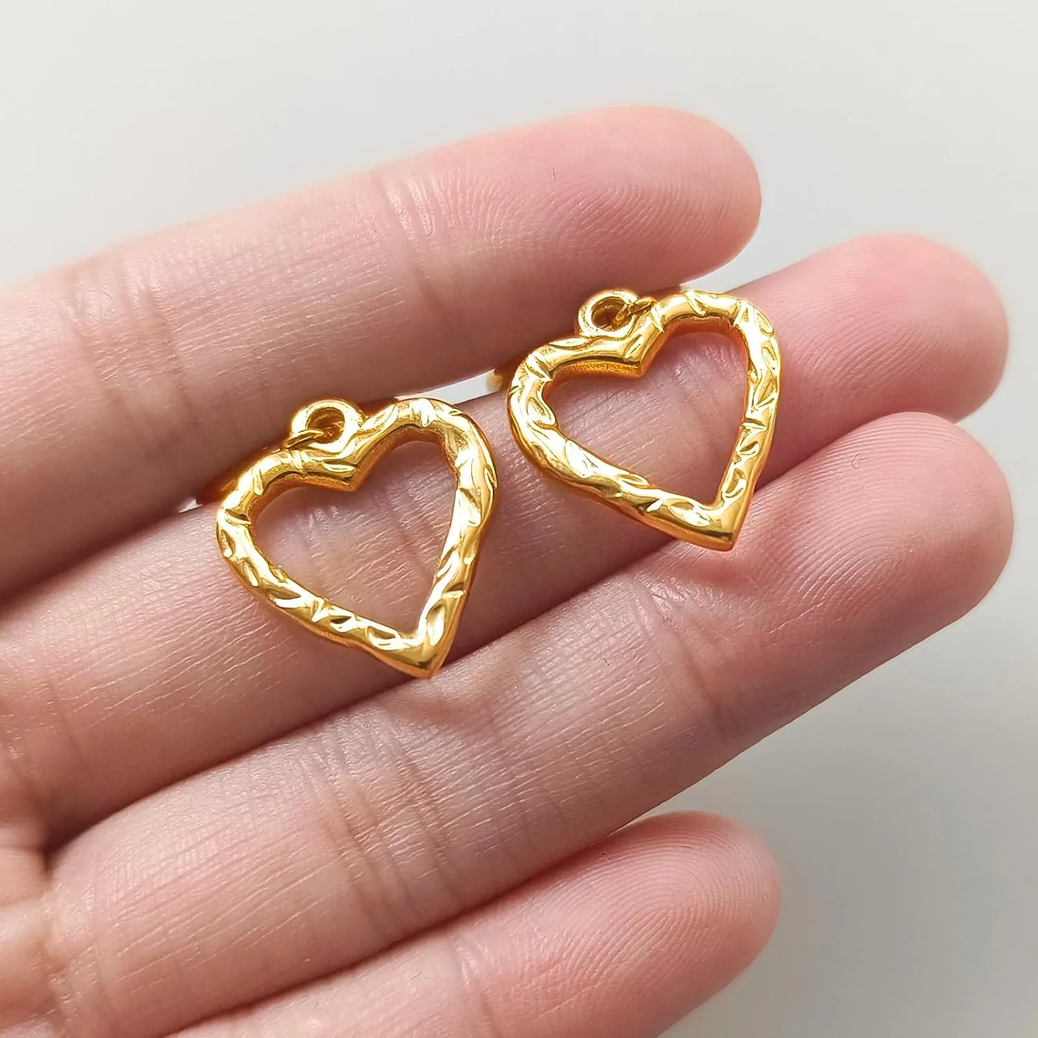 Heart Chain Earrings for Women, 18K Gold Plated Dangle Earrings for Ladies, Love Hoop Earring Jewelry, for Women Valentines Days Wedding Days Mother's Day Gifts