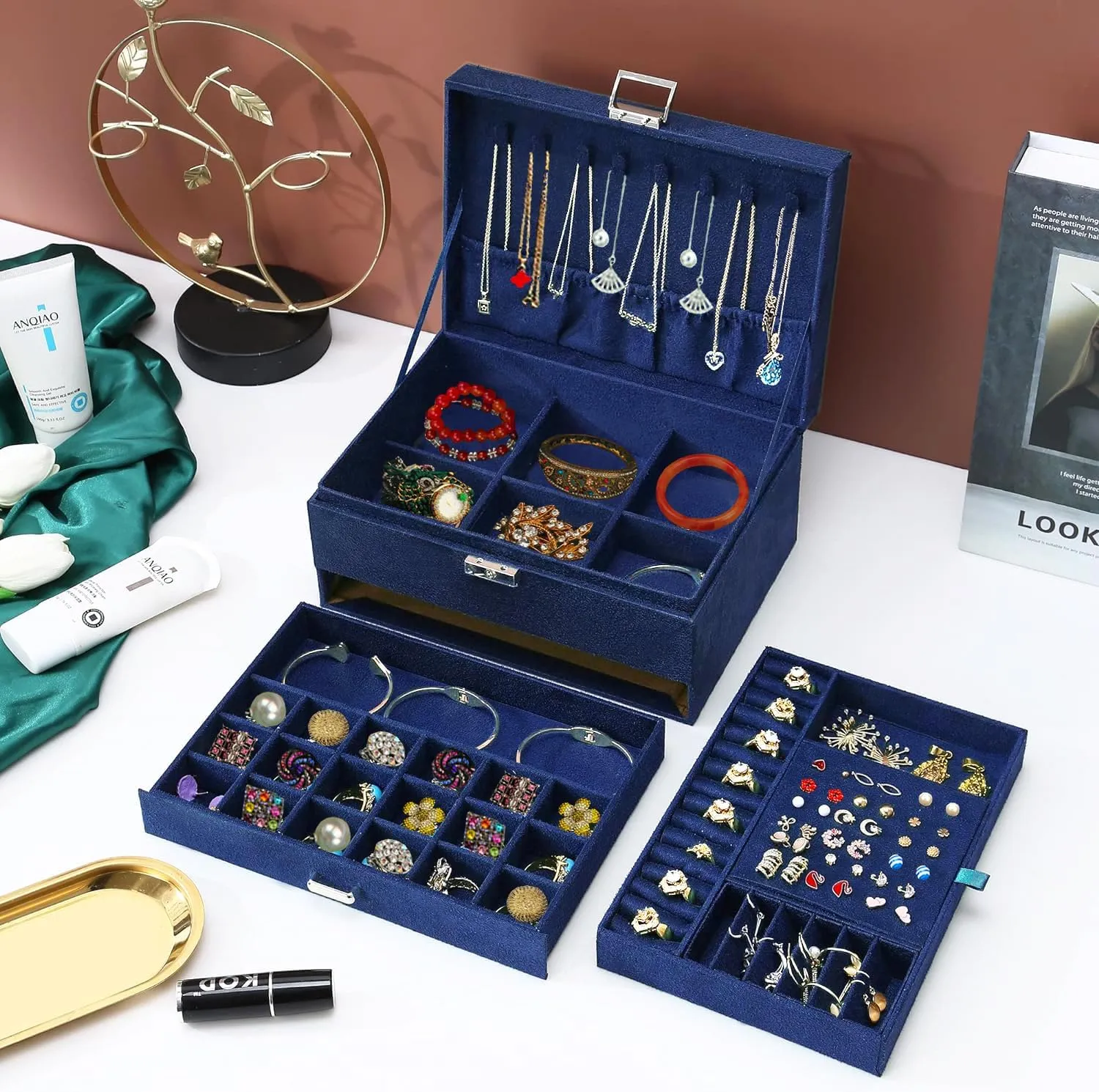 Jewelry Boxes for Women Navy Velvet Jewelry Organizer with Lock,Teen Jewelry Organizers and Storage Earring and Necklace Holder Organizer Box Womens Jewelry Box for Necklaces Earrings Rings Bracelets