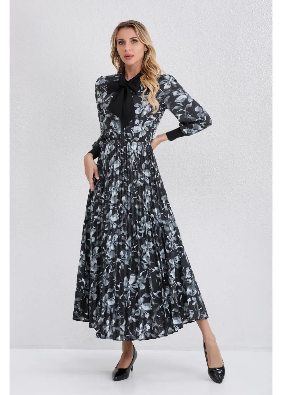 Noir Garden Midi Dress