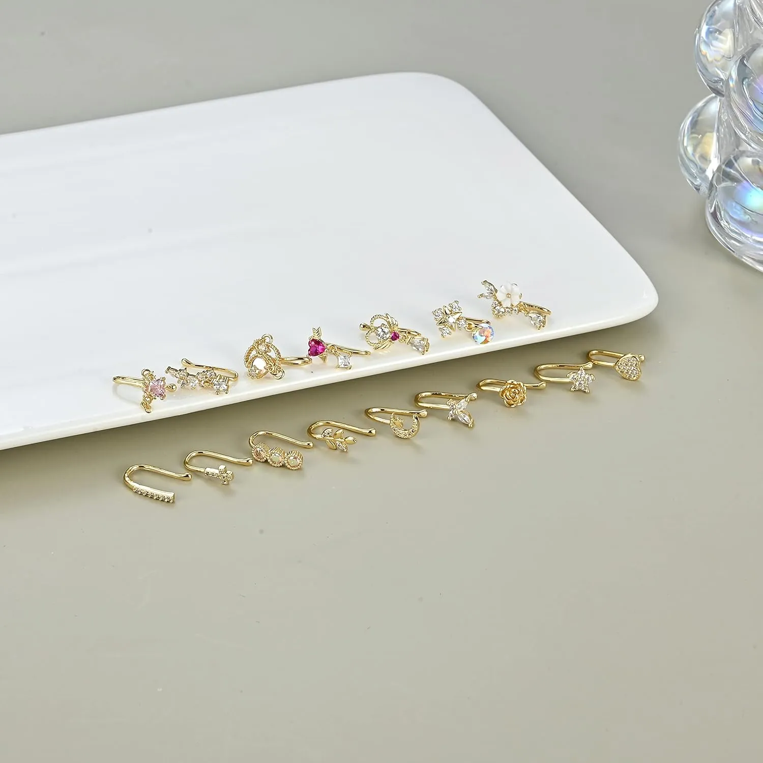 PLOMFOV 16Pcs Fake Nose Ring for Women African Nose Cuffs Faux Clip on Dangling Nose Ring Cuffs for Non Pierced Nose