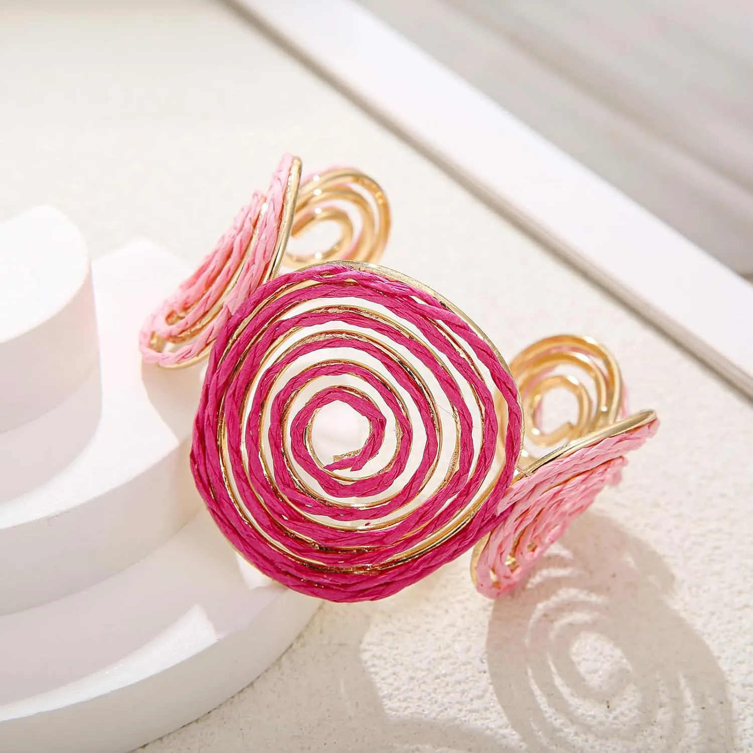 Raffia Spiral Cuff Bracelet for Women, Colorful Swirl Bangle Chunky Bangle Handmade Rattan Statement Bracelet