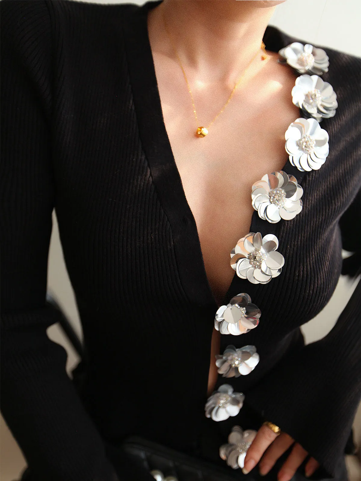 Sequin Floral Graceful V-Neck Cardigan